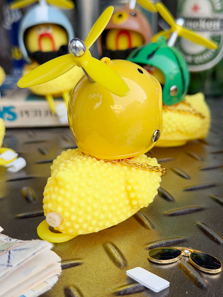 ヘルメット　ラバーチキン　バイク＆自転車　ハンドルマスコット　（全8種セット） ■ アメリカン雑貨 アメリカ雑貨 |  | 07