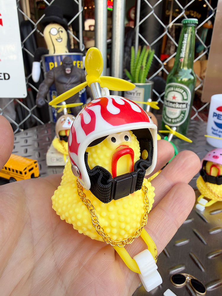 ヘルメット　ラバーチキン　バイク＆自転車　ハンドルマスコット　（全8種セット） ■ アメリカン雑貨 アメリカ雑貨 |  | 09