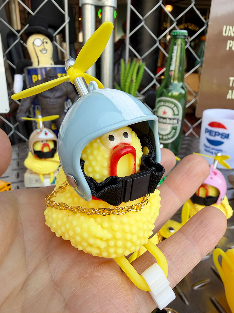 ヘルメット　ラバーチキン　バイク＆自転車　ハンドルマスコット　（全8種セット） ■ アメリカン雑貨 アメリカ雑貨 |  | 11