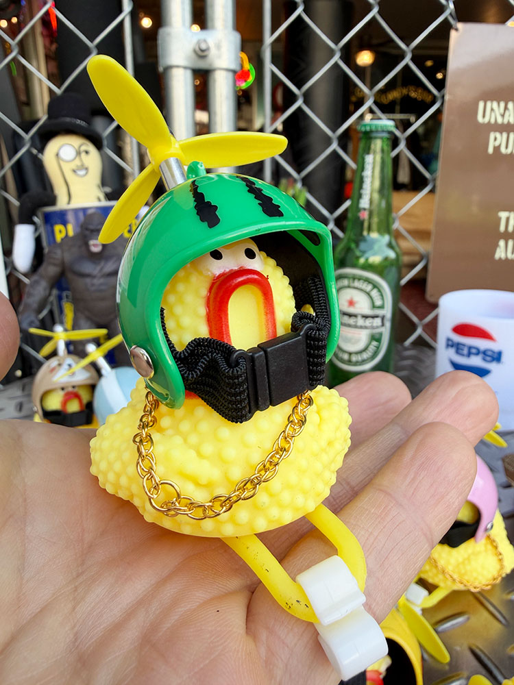 ヘルメット　ラバーチキン　バイク＆自転車　ハンドルマスコット　（全8種セット） ■ アメリカン雑貨 アメリカ雑貨 |  | 13