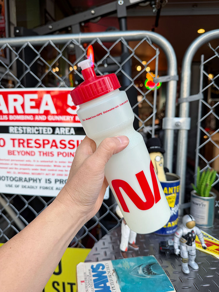 暗闇で光る！　蓄光仕様　NASA　オフィシャル　スポーツボトル　ウォーターボトル　MADE IN U.S.A. ■ アメリカン雑貨 アメリカ雑貨 |  | 05