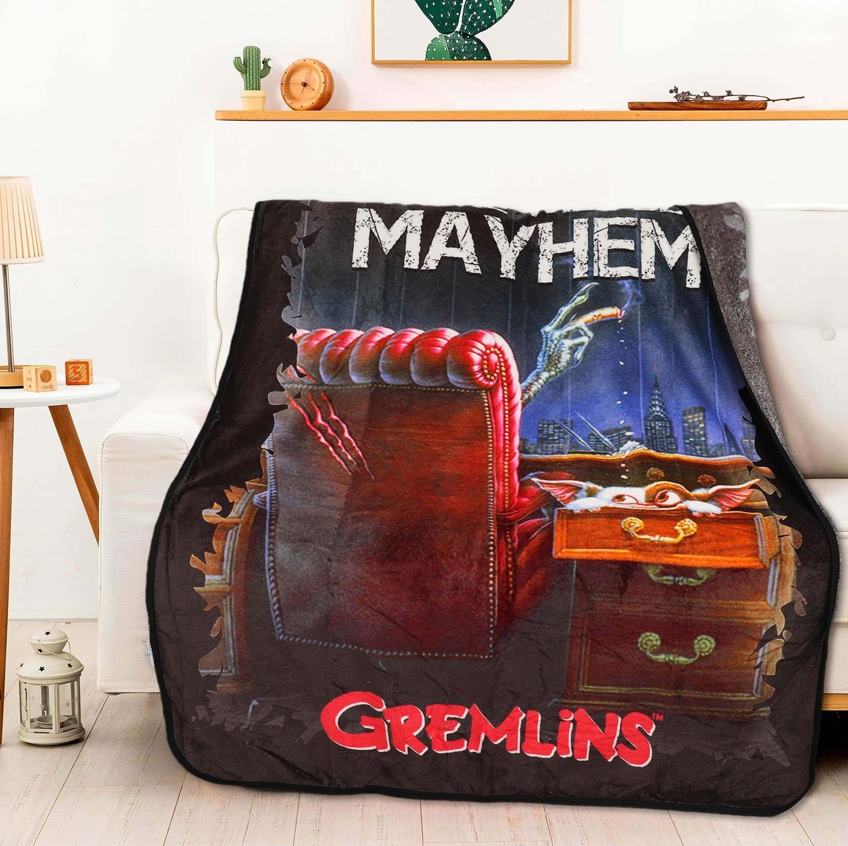 映画　グレムリン　ギズモ　フリースブランケット　（There will be Mayhem） ■ アメリカン雑貨 アメリカ雑貨  爆買 |  | 09