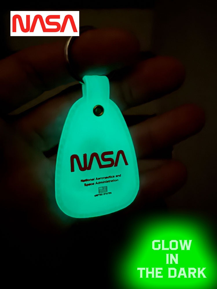 暗闇で光る！　蓄光　NASA　ウエスタンサドル　オフィシャル　キーホルダー　（グローインザダーク）　MADE IN U.S.A. |  | 03