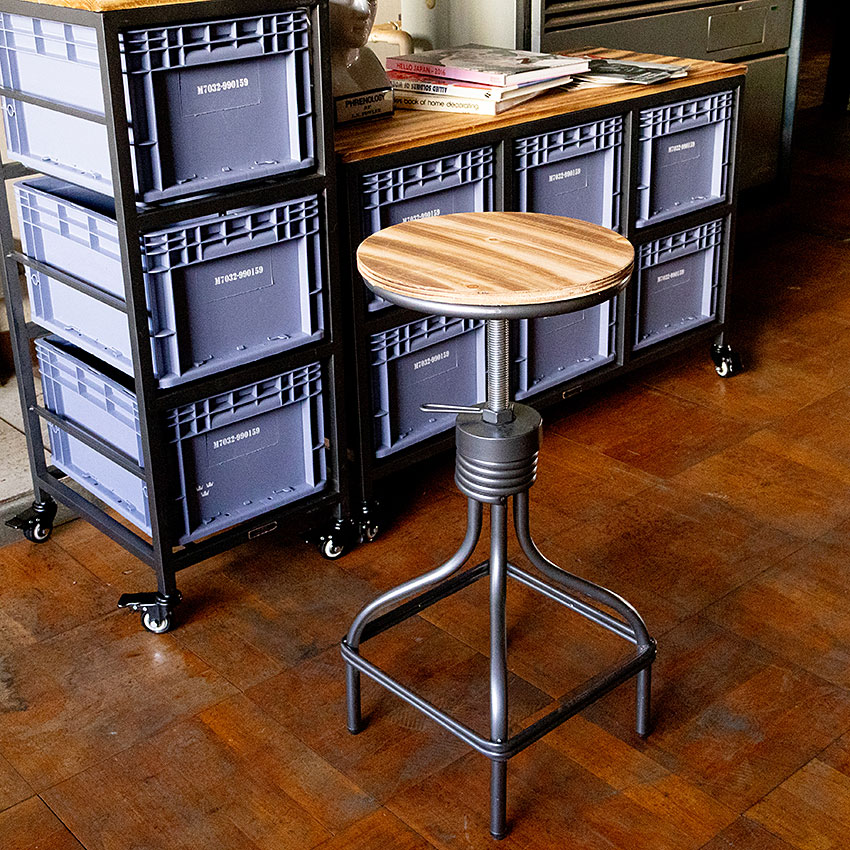 【2脚セット】ミリタリーテイスト　ウッド＆アイアン　スツール　（2脚セット）　送料無料（沖縄 離島除く）　秘密基地系ファニチャー　FML | 