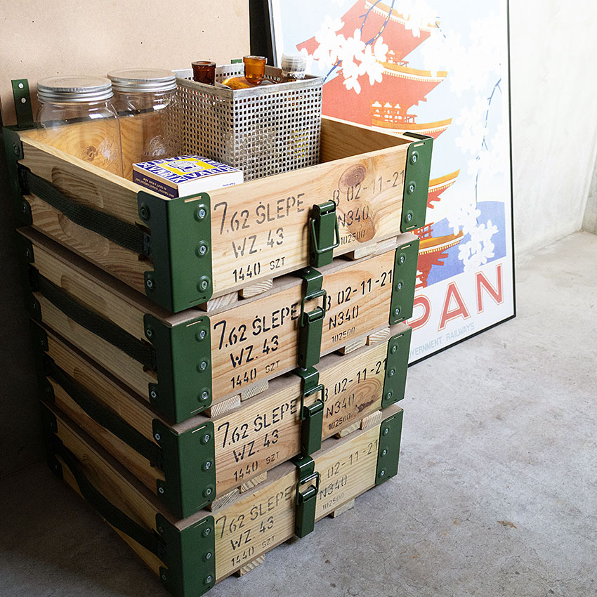 ミリタリーテイスト　ポーランドタイプ　アンモボックス　メタルフレーム　（4個セット）　全国送料無料（沖縄・離島除く）　秘密基地　FML | 