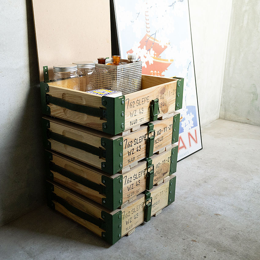 ミリタリーテイスト　ポーランドタイプ　アンモボックス　メタルフレーム　（4個セット）　全国送料無料（沖縄・離島除く）　秘密基地　FML |  | 03