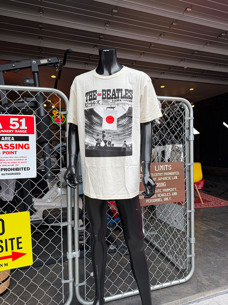 ビートルズ　日本武道館コンサート　オフィシャル　Tシャツ　公式グッズ ■ アメリカ雑貨 アメリカン雑貨 |  | 02