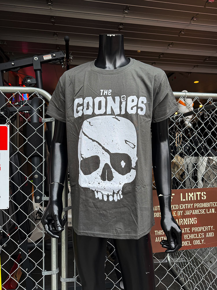 映画　グーニーズ　海賊ウィリー　スカル＆ロゴ　オフィシャル　Tシャツ　公式グッズ ■ アメリカン雑貨 アメリカ雑貨 | 
