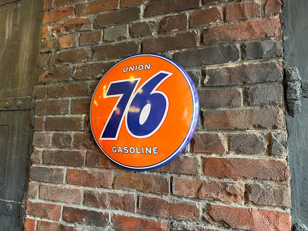 ユノカル76　ドームサイン　ブリキ看板 ■ アメリカン雑貨 アメリカ雑貨 |  | 04