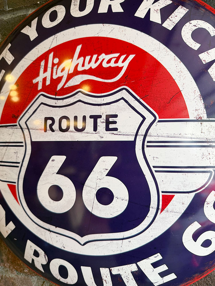 ルート66　ドームサイン　ブリキ看板　（トリコロール） ■ アメリカ雑貨 アメリカン雑貨 |  | 01