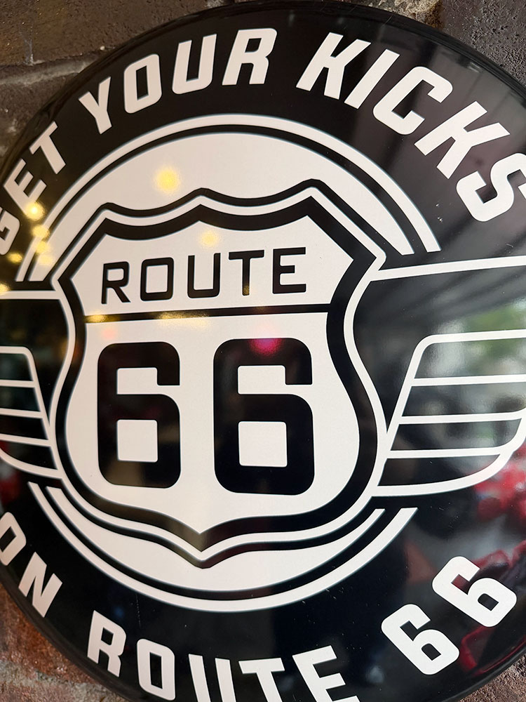 ルート66　ドームサイン　ブリキ看板　（ブラック＆ホワイト） ■ アメリカ雑貨 アメリカン雑貨 |  | 01