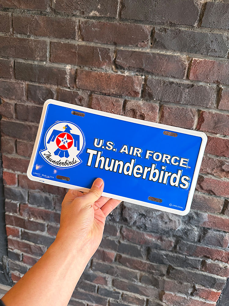 U.S.エアフォース　サンダーバーズ　ライセンスプレート　アメリカ空軍 ■ アメリカン雑貨 アメリカ雑貨 |  | 02
