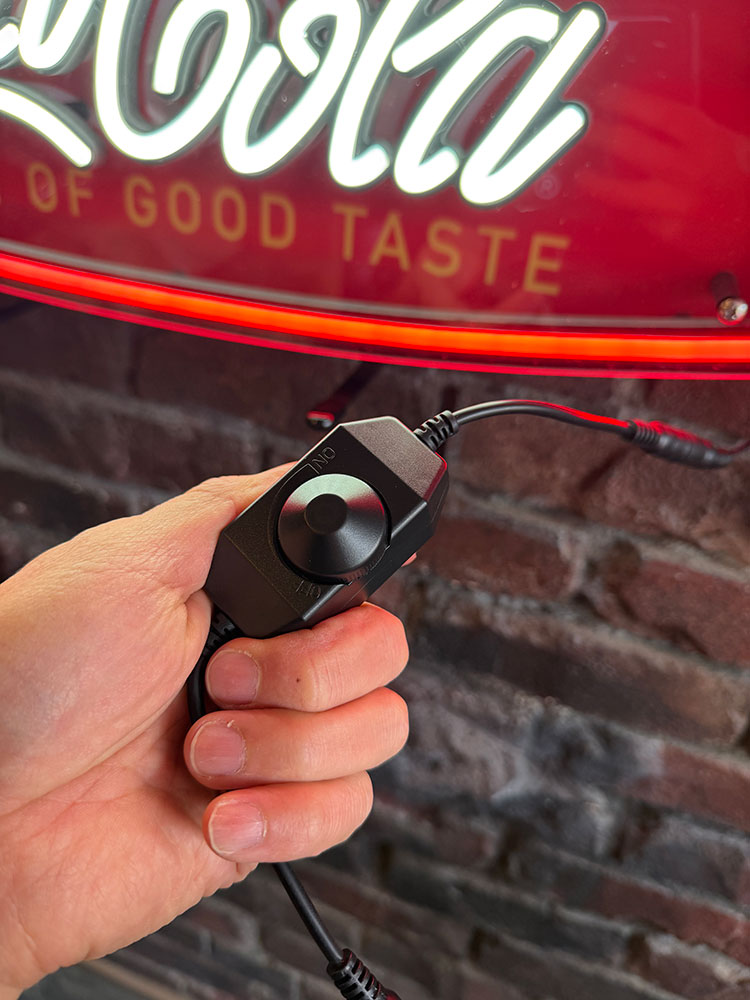 コカ・コーラ　昔のネオン管風　LEDサイン　（フィッシュテール）　ネオLEDサイン ■ アメリカ雑貨 アメリカン雑貨 | Coca Cola | 07