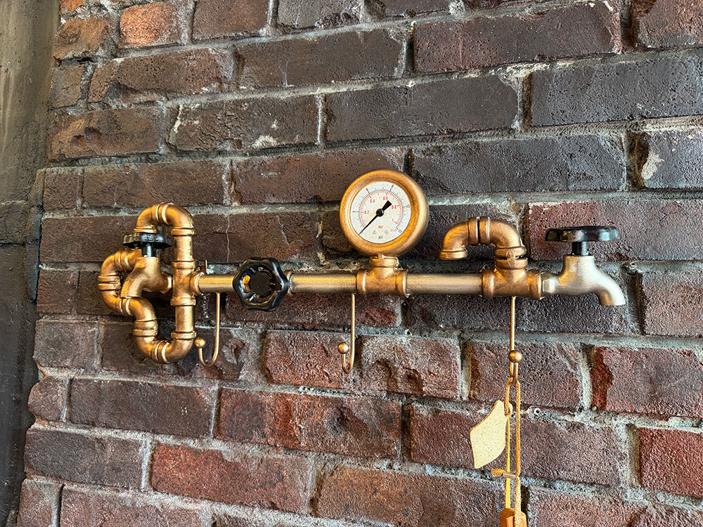 スチームパンク　インダストリアル　ウォール3フック　（ブロンズ×ブラック） ■ アメリカ雑貨 アメリカン雑貨 |  | 05