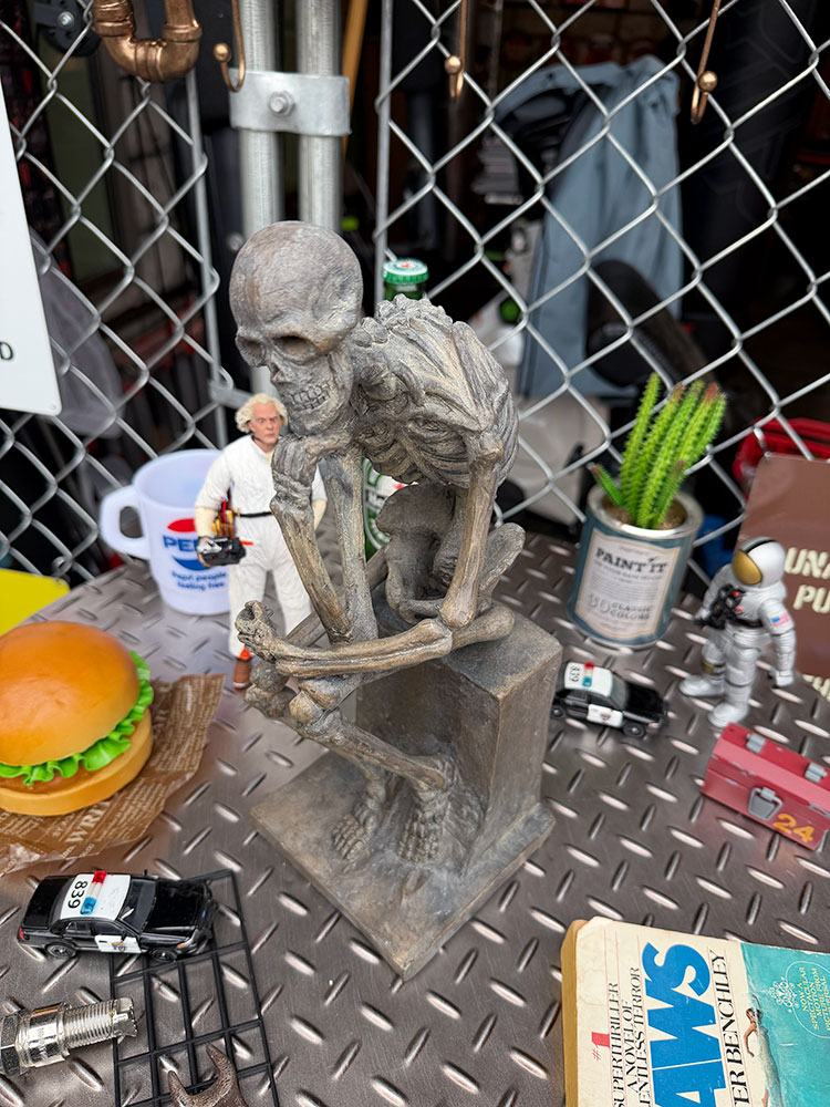 考えるガイコツ　ポリレジン　オブジェ ■ アメリカン雑貨 アメリカ雑貨 |  | 02