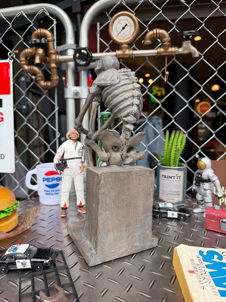 考えるガイコツ　ポリレジン　オブジェ ■ アメリカン雑貨 アメリカ雑貨 |  | 05