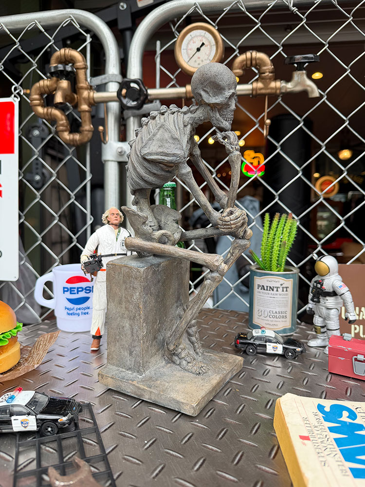 考えるガイコツ　ポリレジン　オブジェ ■ アメリカン雑貨 アメリカ雑貨 |  | 06