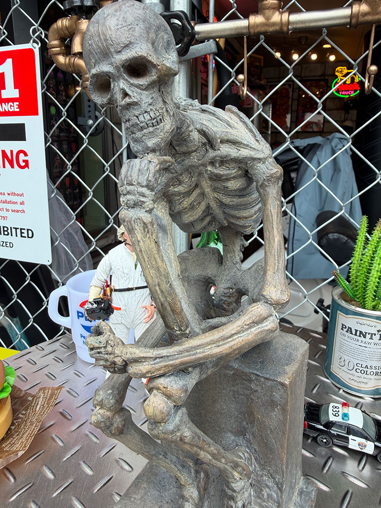 考えるガイコツ　ポリレジン　オブジェ ■ アメリカン雑貨 アメリカ雑貨 |  | 08