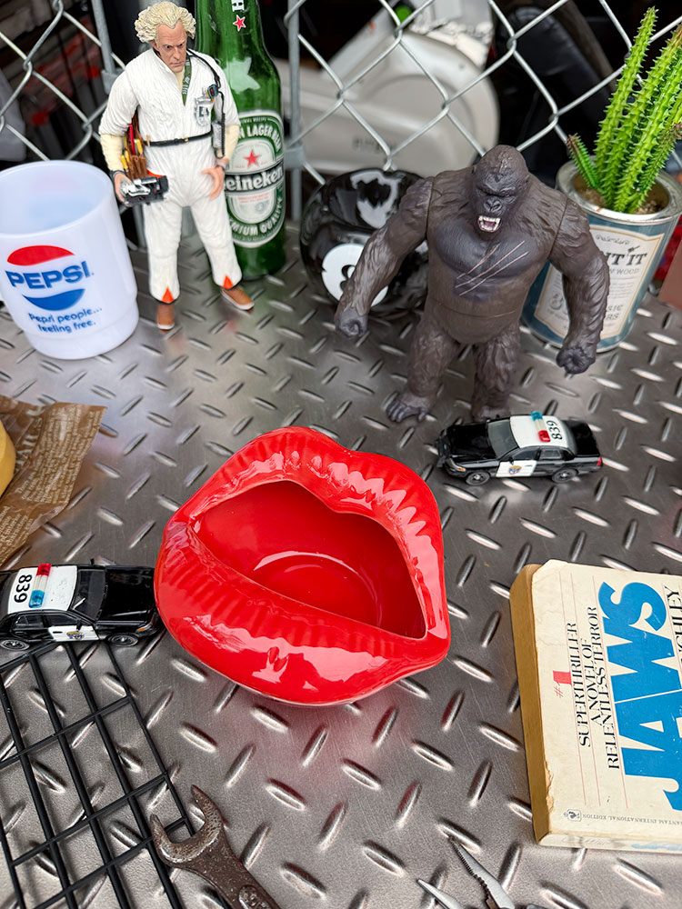 ビッグリップ　灰皿 ■ アメリカン雑貨 アメリカ雑貨 |  | 01