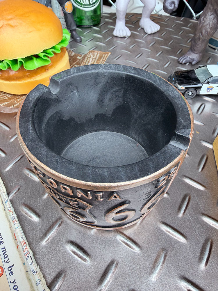 ルート66　ライセンスプレート　アッシュトレイ　灰皿　（丸型） ■ アメリカ雑貨 アメリカン雑貨 |  | 03