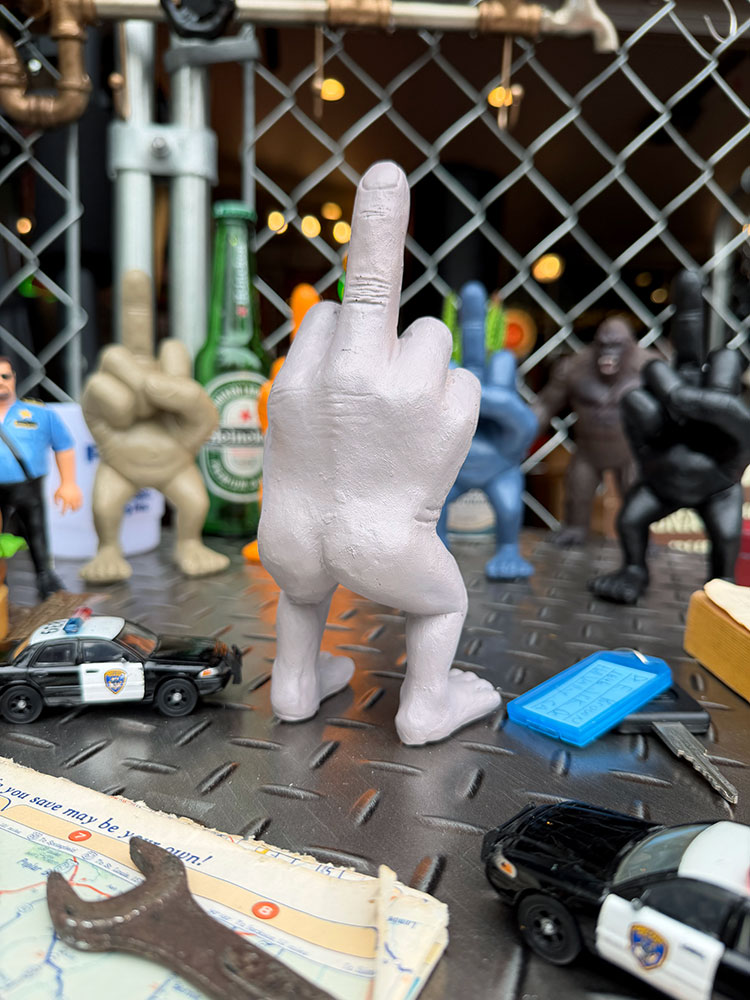 Xフィンガーマン　ポリレジン　フィギュア　（グレー） ■ アメリカン雑貨 アメリカ雑貨 |  | 03