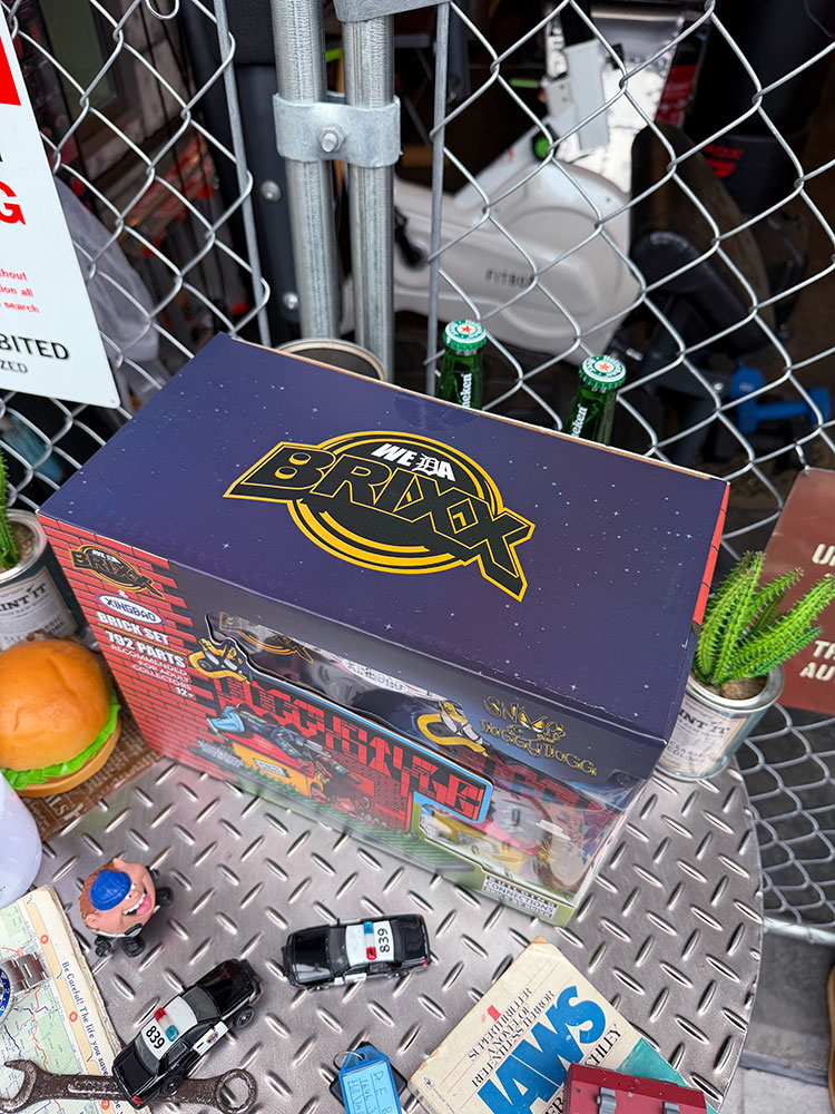 スヌープドッグ　ドギースタイル　30周年記念　ブロック　792ピース ■ アメリカン雑貨 アメリカ雑貨 |  | 02