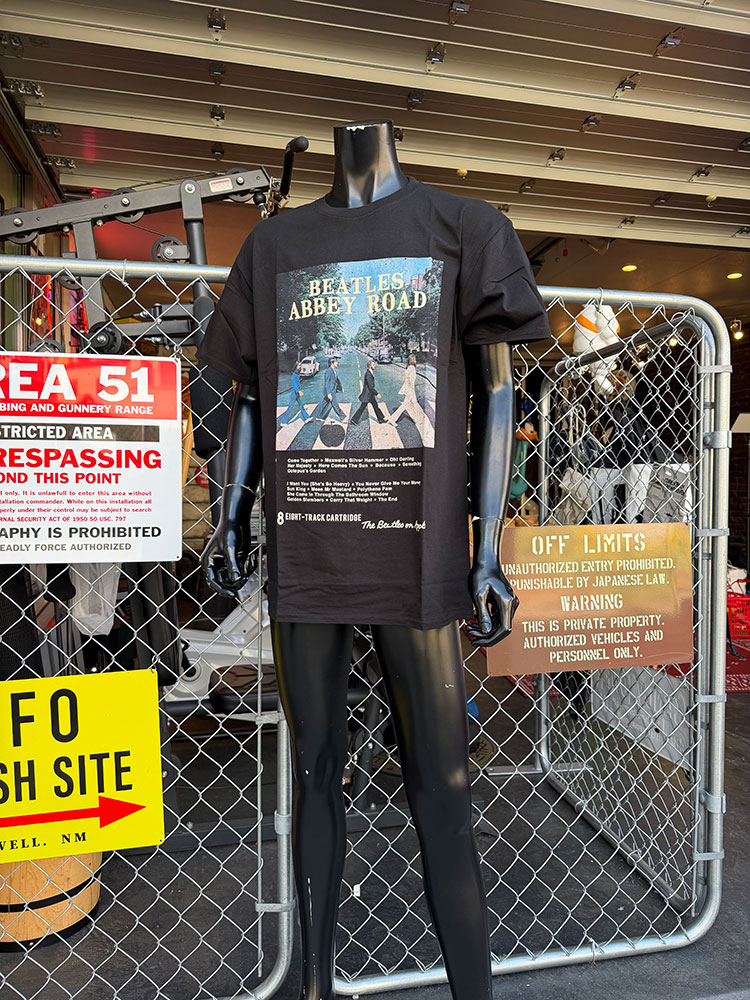 ビートルズ　アビイロード　オフィシャル　Tシャツ　公式グッズ ■ アメリカ雑貨 アメリカン雑貨 |  | 02