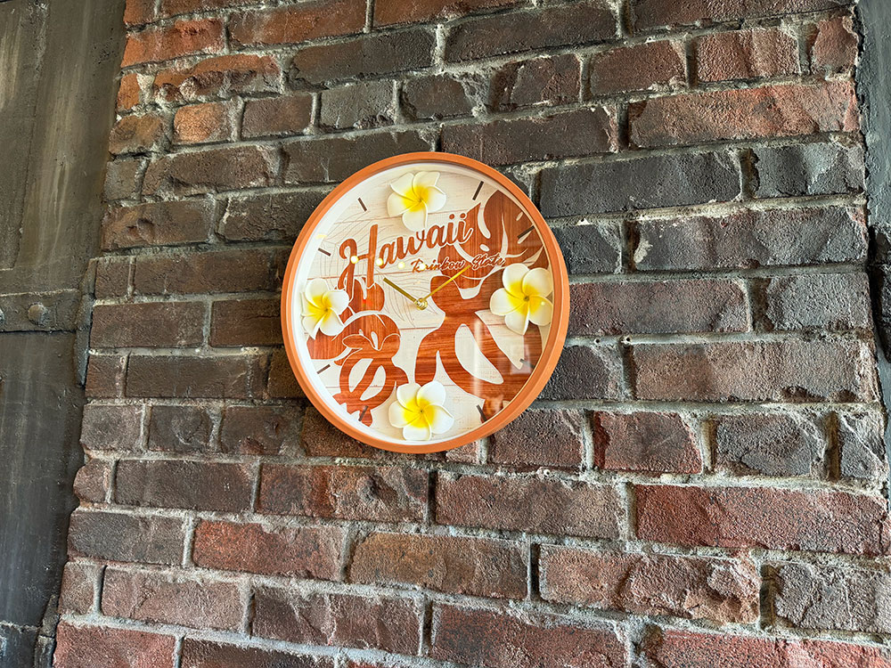 ハワイアン　プルメリア　レトロ　ウォールクロック　（ホヌ）　壁掛け時計 ■ アメリカン雑貨 アメリカ雑貨 |  | 04