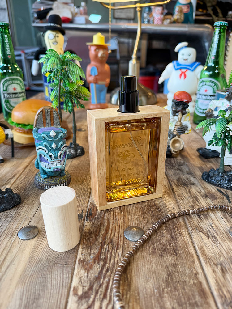 ハワイアン　ウッデン　ルームスプレー　100ml　（プルメリアの香り）　ルームフレグランス ■ アメリカン雑貨 アメリカ雑貨 |  | 02