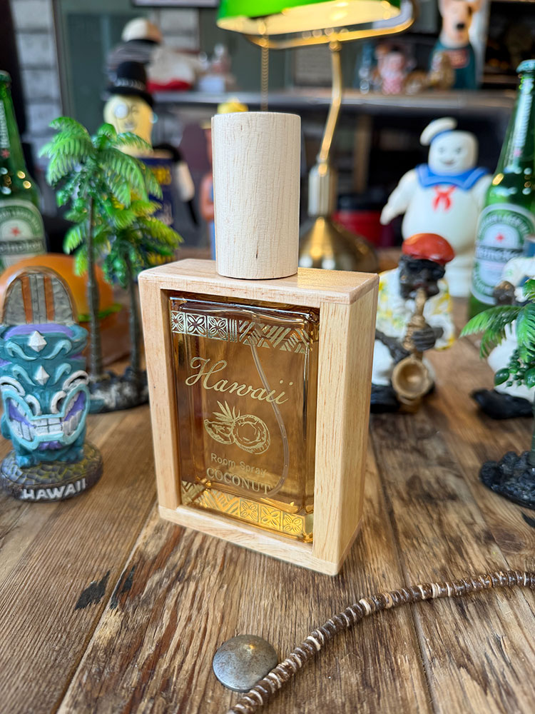 ハワイアン　ウッデン　ルームスプレー　100ml　（ココナッツの香り）　ルームフレグランス ■ アメリカン雑貨 アメリカ雑貨 | 