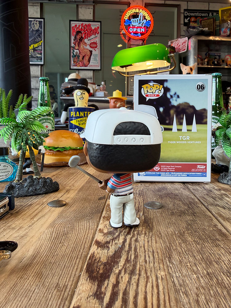 ファンコポップ　タイガーウッズ　フィギュア　（ツアーデビュー1992）　FUNKO POP! ■ アメリカン雑貨 アメリカ雑貨 |  | 01