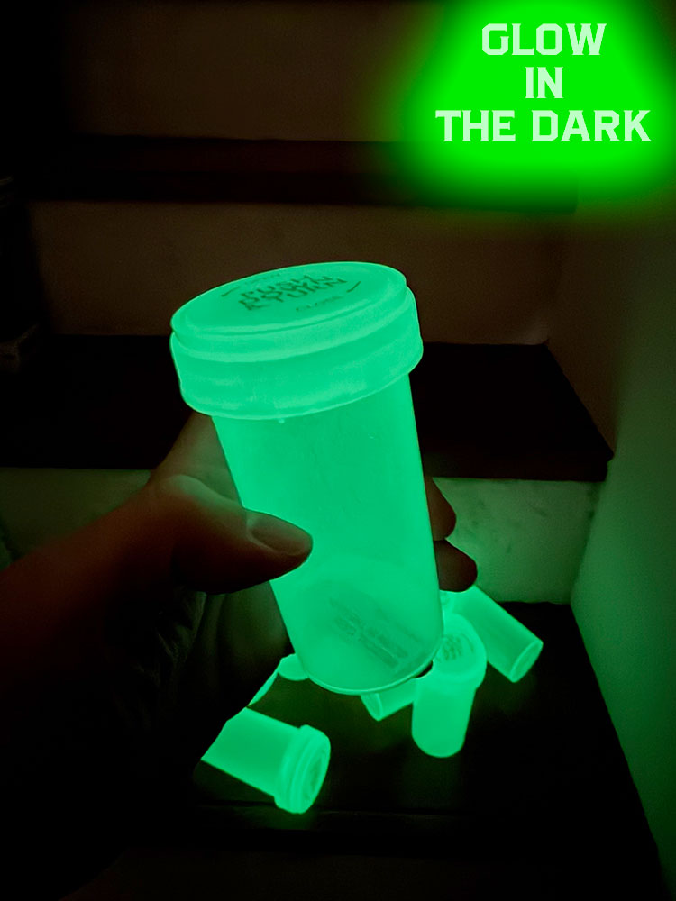 暗闇で光る！　蓄光仕様　アメリカのピルケース　グローインザダーク　（Lサイズ）　単品 ■ アメリカン雑貨 アメリカ雑貨 |  | 03