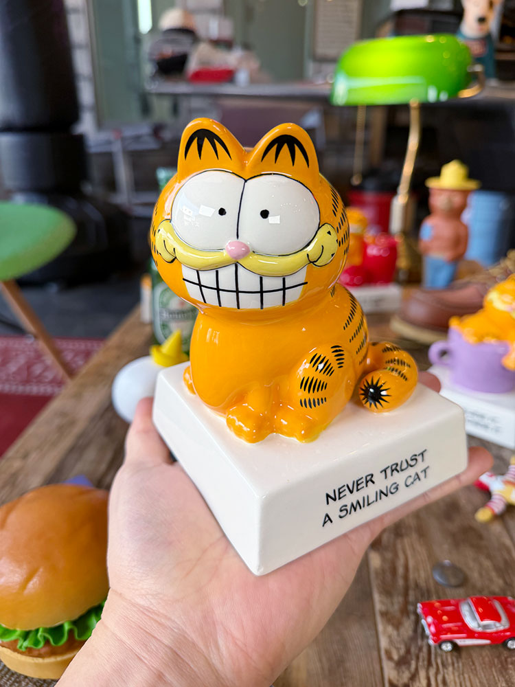 ガーフィールド メッセージドール 陶器製 （スマイル/ニヤついた猫を