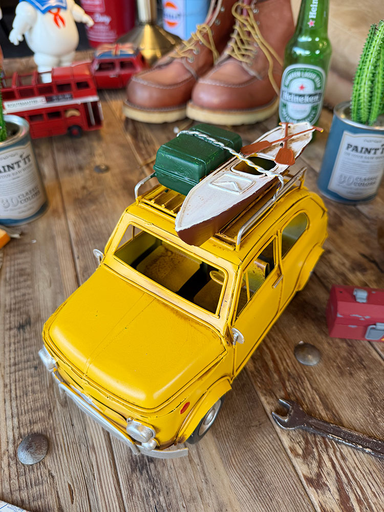 フィアット500　チンクエチェント　キャンパー仕様　ブリキオブジェ　（イエロー） ■ アメリカン雑貨 アメリカ雑貨 |  | 01
