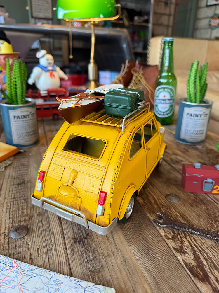 フィアット500　チンクエチェント　キャンパー仕様　ブリキオブジェ　（イエロー） ■ アメリカン雑貨 アメリカ雑貨 |  | 05