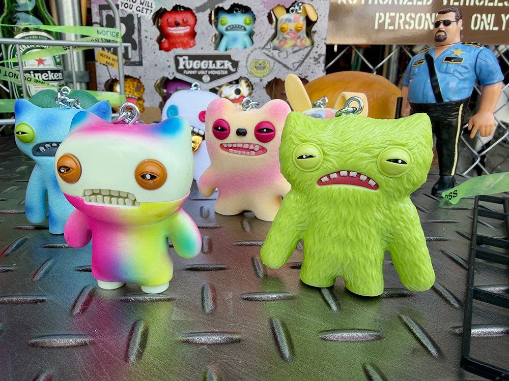 ファグラー　キーホルダー　（12体ボックスセット）　海外で話題のキモくてかわいいモンスター　Fuggler |  | 01