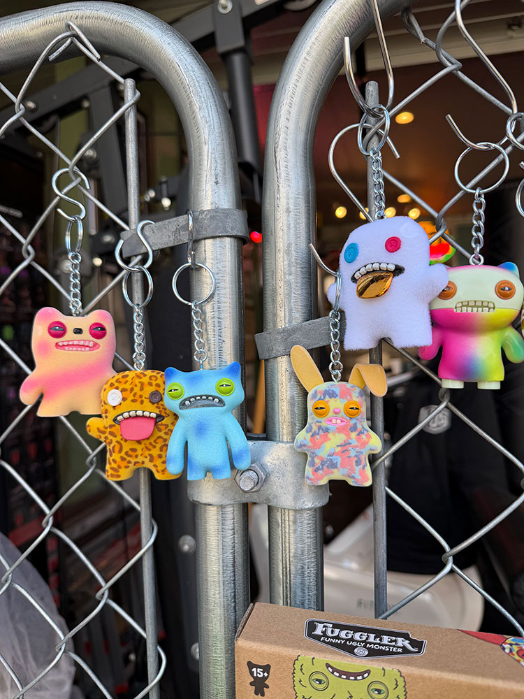 ファグラー　キーホルダー　（12体ボックスセット）　海外で話題のキモくてかわいいモンスター　Fuggler |  | 10