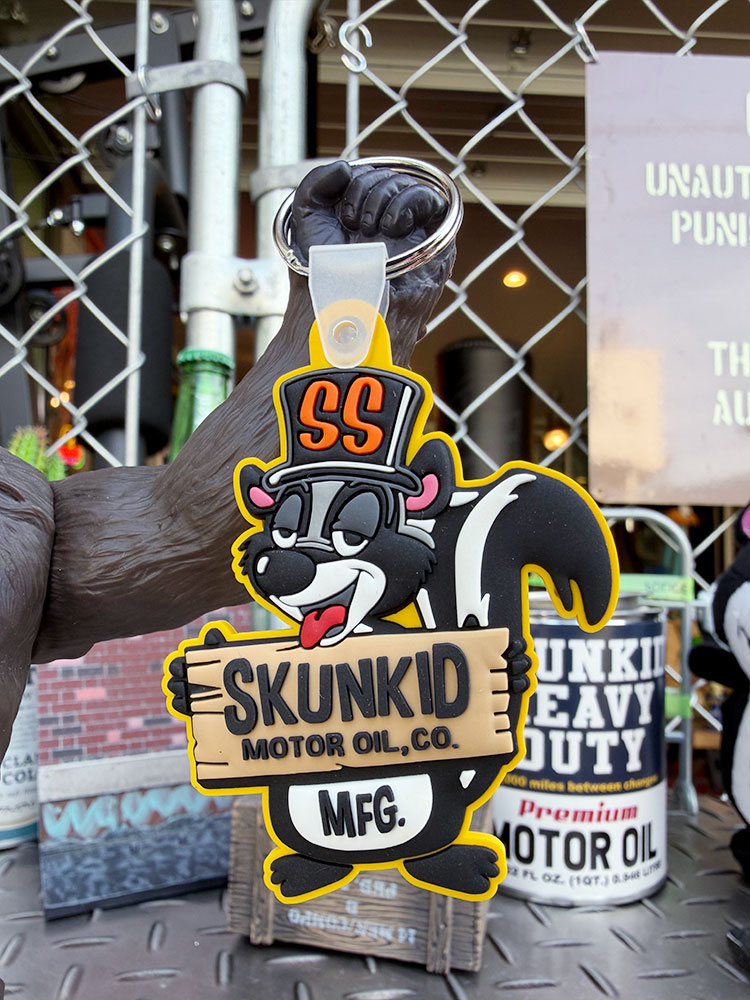 シャイネス　スカンキッド　ラバーキーホルダー　（サインボード） ■ アメリカン雑貨 アメリカ雑貨 | 