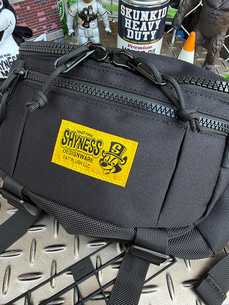 シャイネス　スカンキッド　ヘヴィーデューティ　ボディバッグ　ウエストバッグ ■ アメリカン雑貨 アメリカ雑貨 |  | 01