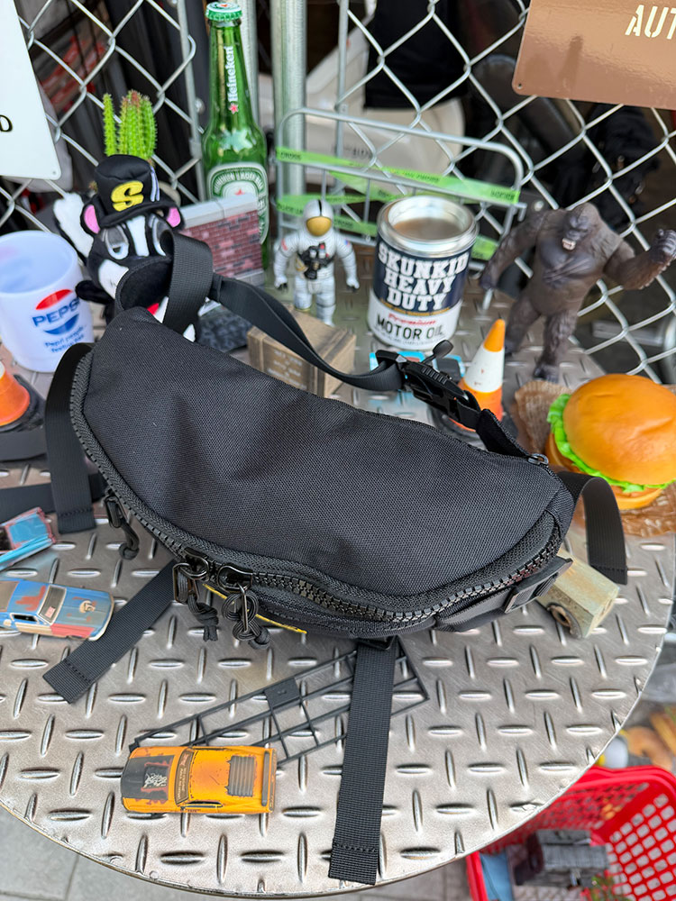 シャイネス　スカンキッド　ヘヴィーデューティ　ボディバッグ　ウエストバッグ ■ アメリカン雑貨 アメリカ雑貨 |  | 03