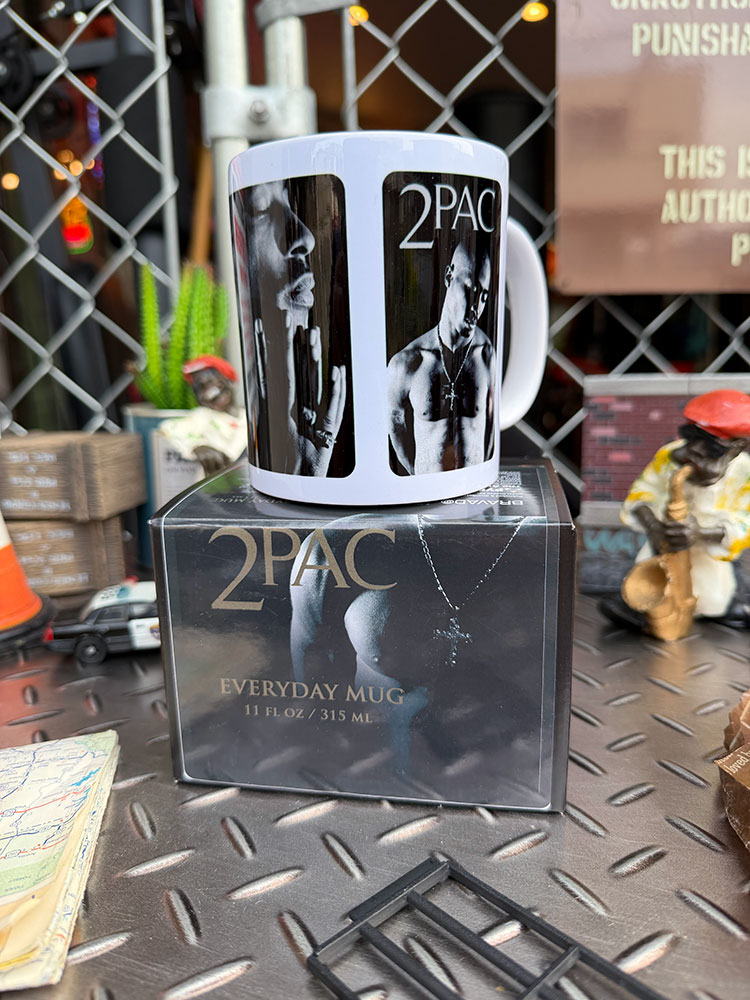 2PAC　オフィシャル　マグカップ　315ml　公式グッズ ■ アメリカン雑貨 アメリカ雑貨 |  | 05