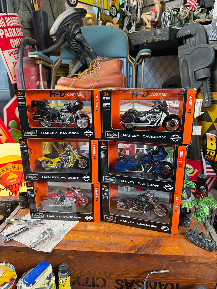 マイスト　ハーレーダビッドソン　ダイキャスト　バイク　ミニカー　6台セット　1/18スケール　（シリーズ45） | Harley Davidson | 07