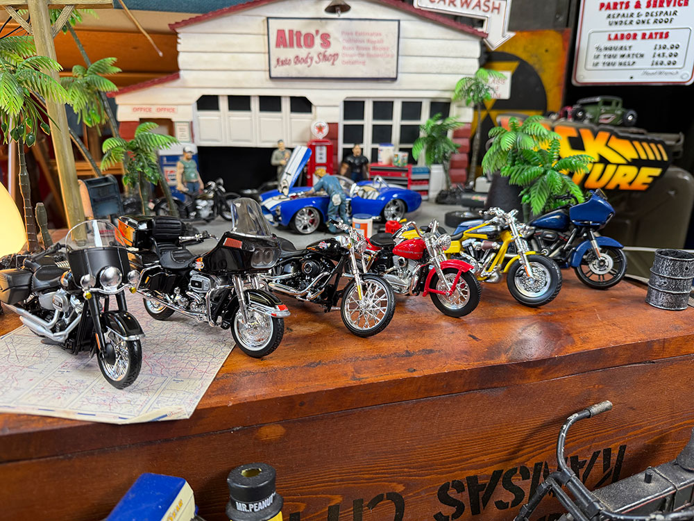 マイスト　ハーレーダビッドソン　ダイキャスト　バイク　ミニカー　6台セット　1/18スケール　（シリーズ45） | Harley Davidson