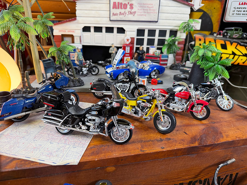 マイスト　ハーレーダビッドソン　ダイキャスト　バイク　ミニカー　6台セット　1/18スケール　（シリーズ45） | Harley Davidson | 13