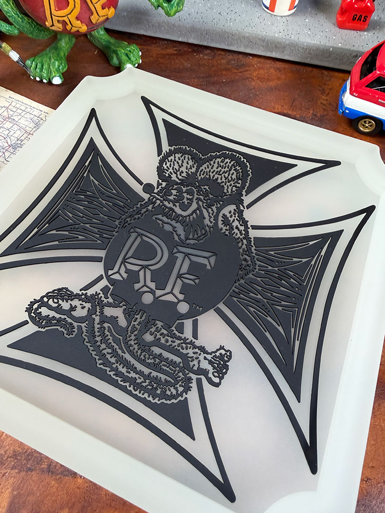 暗闇で光る！蓄光仕様　ラットフィンク　ラバートレイ　（アイアンクロス） ■ アメリカン雑貨 アメリカ雑貨 | RAT FINK | 07