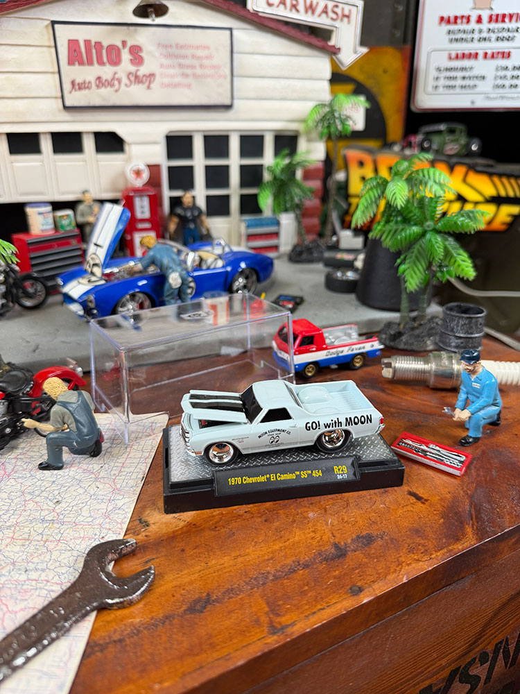 ムーンアイズ限定　M2　ミニカー　7000台リミテッドエディション　1970年　シボレー　エルカミーノ SS 454　MOONEYES　1/64スケール |  | 08