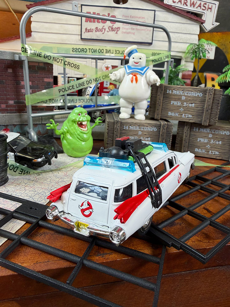 映画　ゴーストバスターズ　ECTO-1　エクトワン　ダイキャストミニカー　1/32スケール ■ アメリカン雑貨 アメリカ雑貨 |  | 05