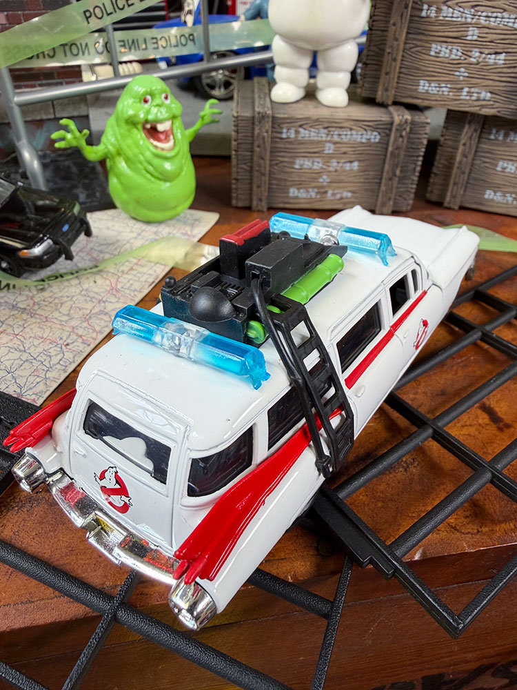 映画　ゴーストバスターズ　ECTO-1　エクトワン　ダイキャストミニカー　1/32スケール ■ アメリカン雑貨 アメリカ雑貨 |  | 06