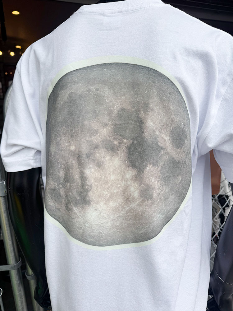 暗闇で光る！蓄光仕様　NASA　ムーン　オフィシャル　Tシャツ　（ホワイト） ■ アメリカン雑貨 アメリカ雑貨 |  | 02