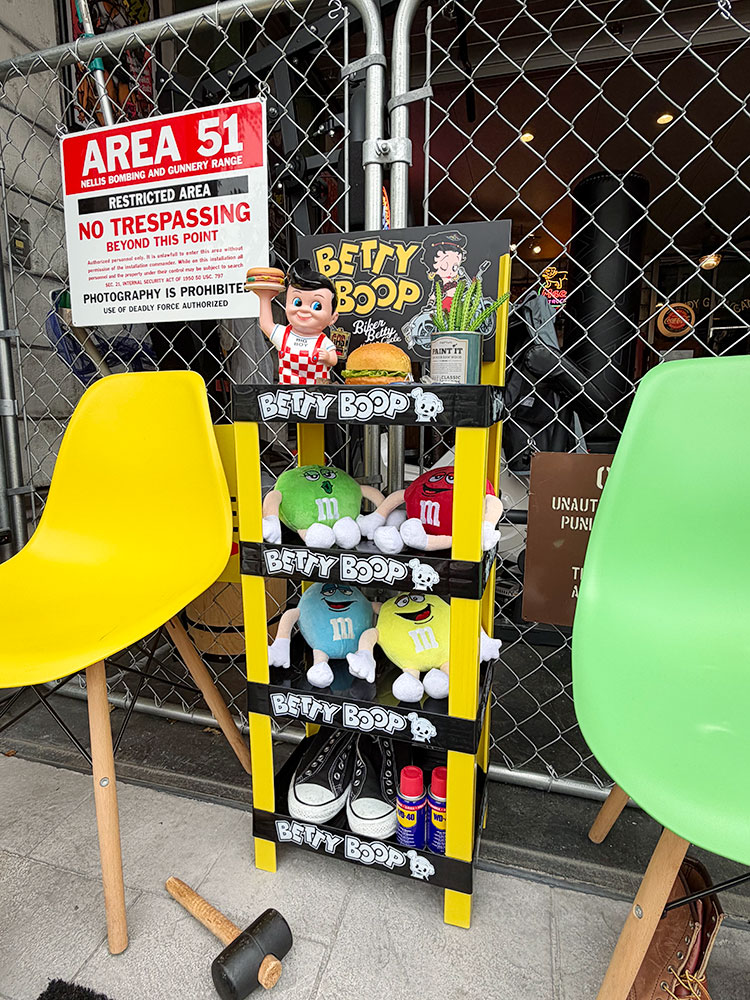 ベティ・ブープ　ストアディスプレイ　4段ラック ■ アメリカン雑貨 アメリカ雑貨 | 